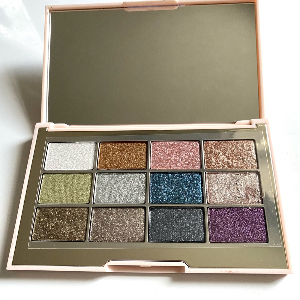 Jouer Ultra Foil Eyeshadow Palette
